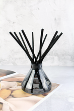 Load image into Gallery viewer, Luxury Reed Diffuser
